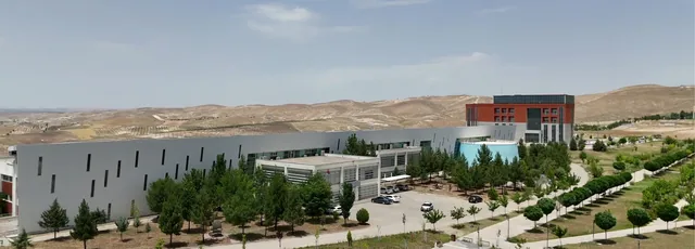 Batı Raman Kampüsü