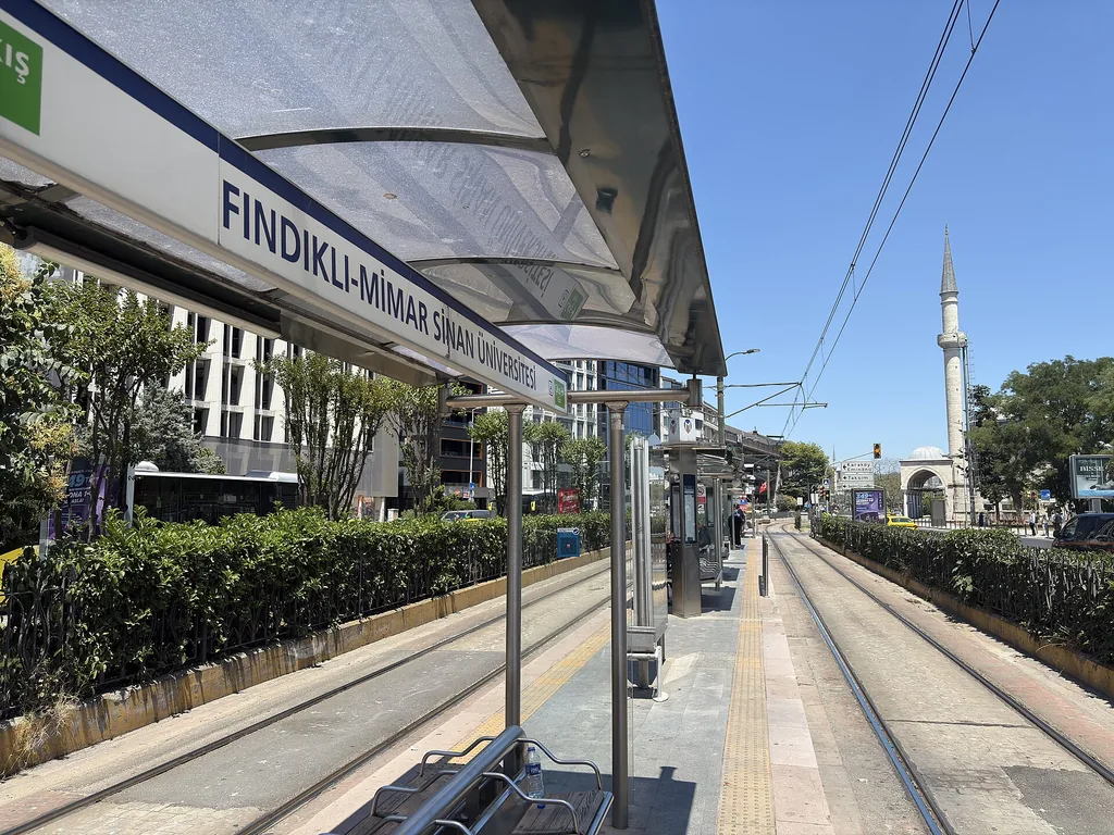 Fındıklı-Mimar Sinan Üniversitesi Tramvay İstasyonu T1 2025