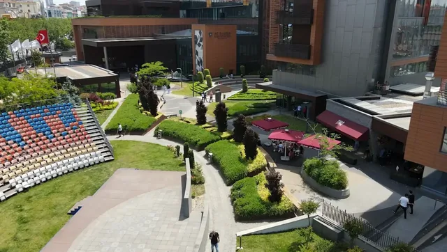 Acıbadem Mehmet Ali Aydınlar Üniversitesi