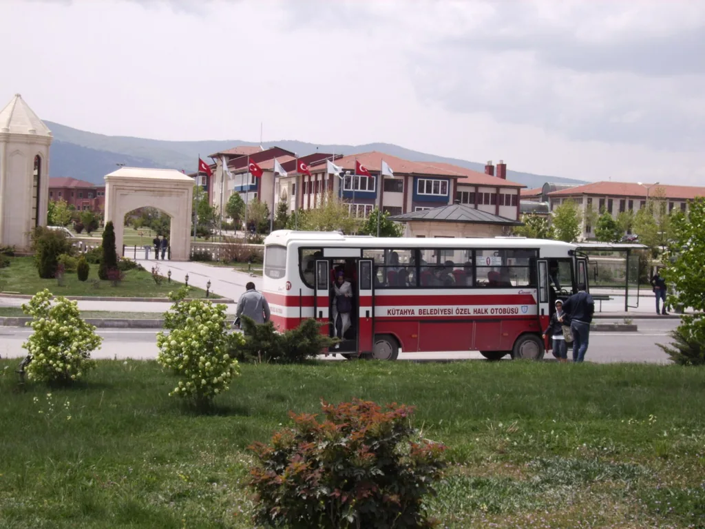 Kütahya-dumlupınar üniversite - panoramio - HALUK COMERTEL