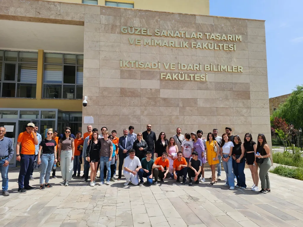 Munzur Üniversitesi