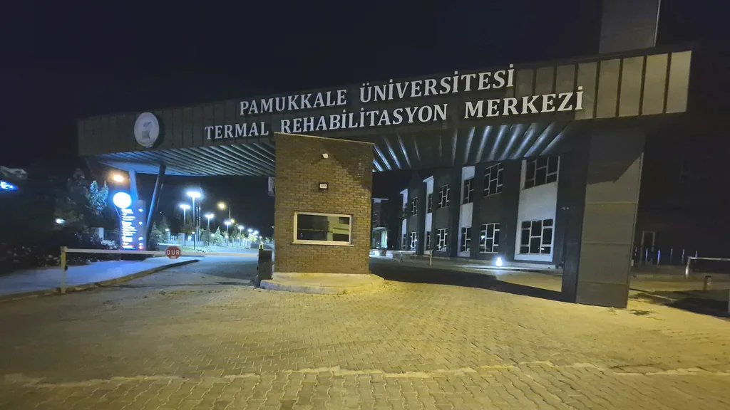 Pamukkale Üniversitesi Termal Rehabilitasyon Merkezi