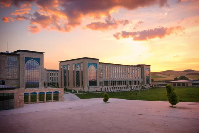 Ankara Yıldırım Beyazıt Üniversitesi