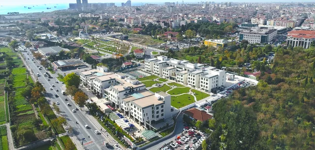Biruni Üniversitesi