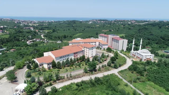 Düzce Üniversitesi