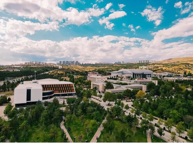 Fırat Üniversitesi