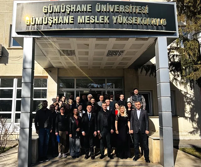 Gümüşhane Üniversitesi