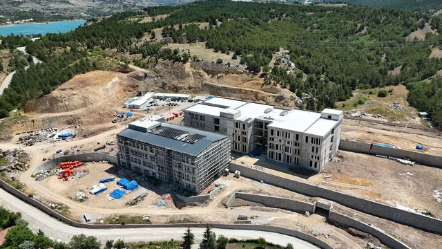 Hitit Üniversitesi